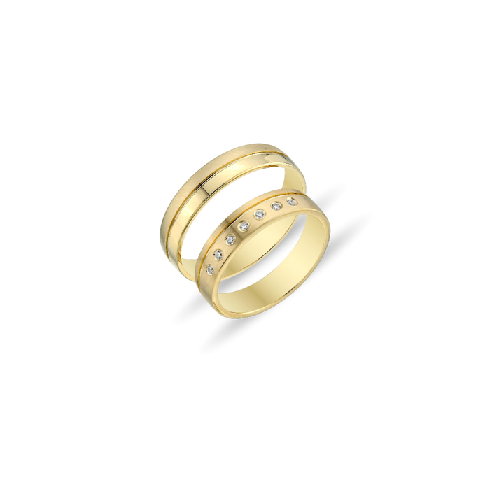 MATTE GOLDENE TRAURINGE MIT STREIFENDETAIL UND 7 STEINEN