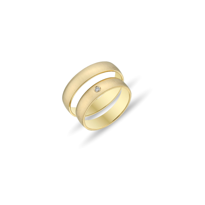 MATTE GOLDENE TRAURINGE MIT EINEM STEIN
