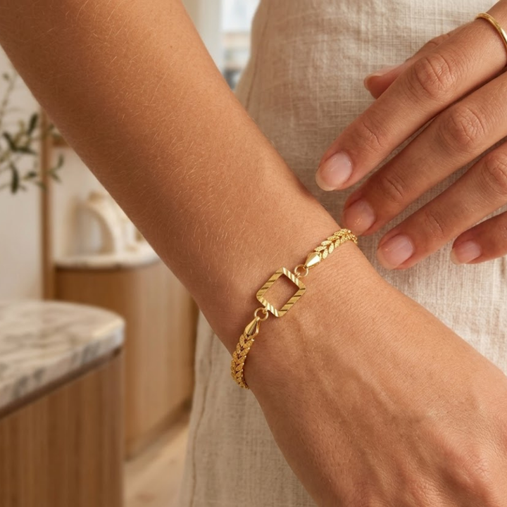 GRAM ALTIN CERCEVELI TIRTIK MODEL GOLD ARMBAND