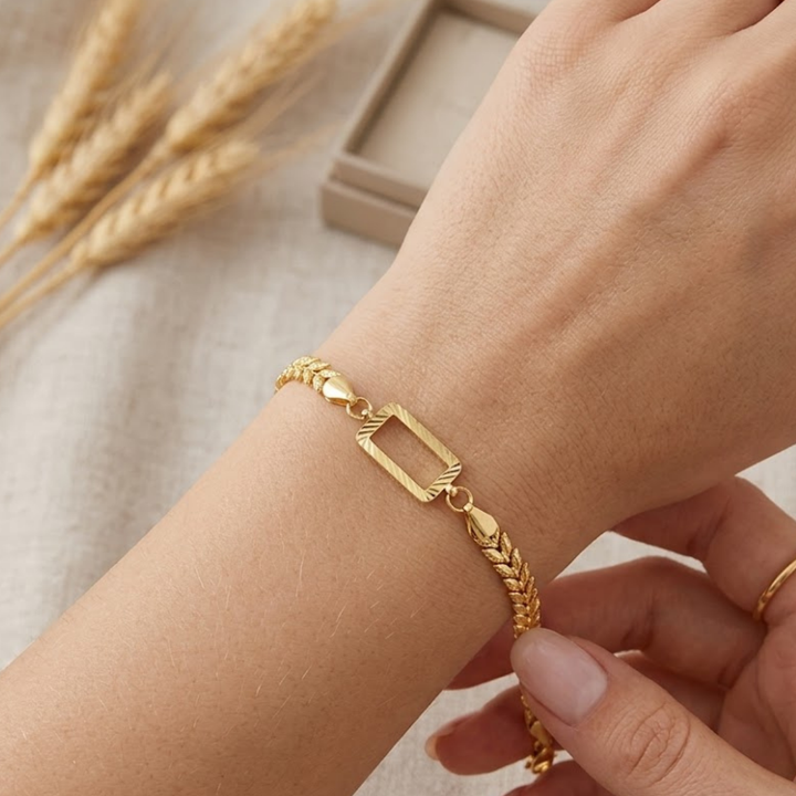 GRAM ALTIN CERCEVELI AJDA MODEL GOLD ARMBAND
