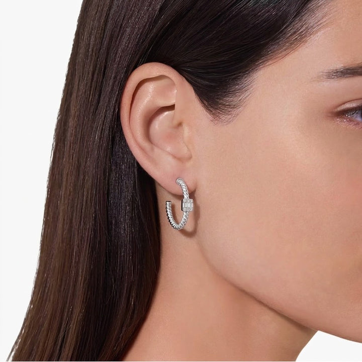 Twist Baguette Diamant Creolen
