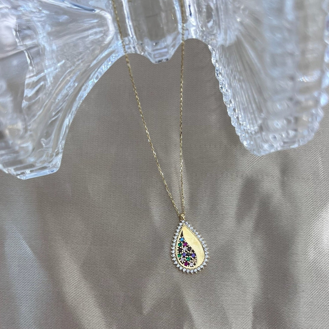 Tropfen Goldkette