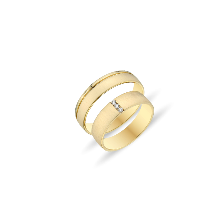 MATTE GOLDENE TRAURINGE MIT 3 STEINEN